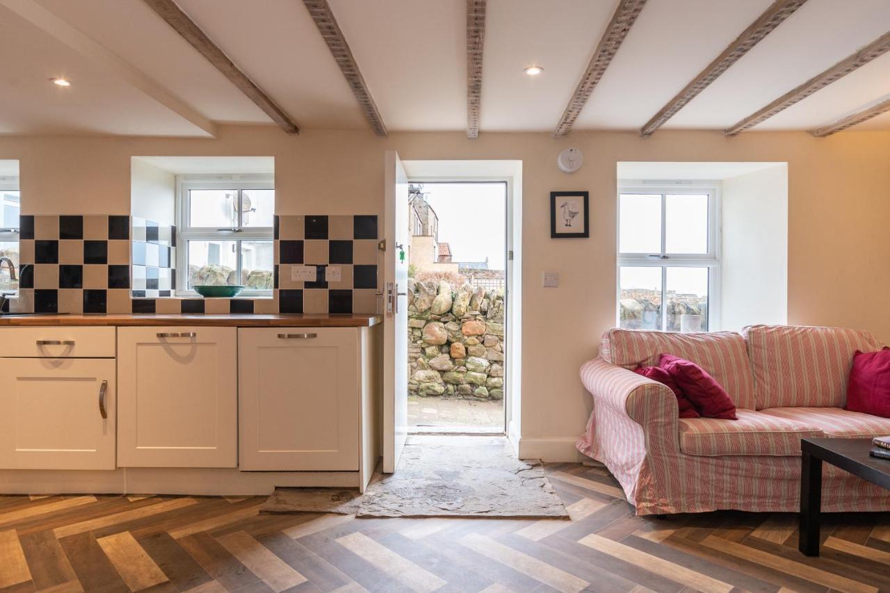 Cosy Cottage Next To The Shoreline In Cellardyke 앤스투루더 외부 사진